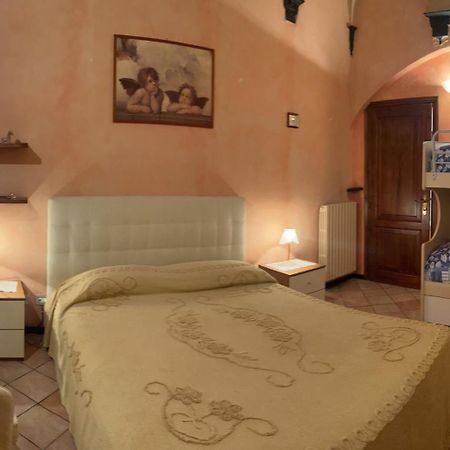 Casa Nives Apartment Imperia Ngoại thất bức ảnh