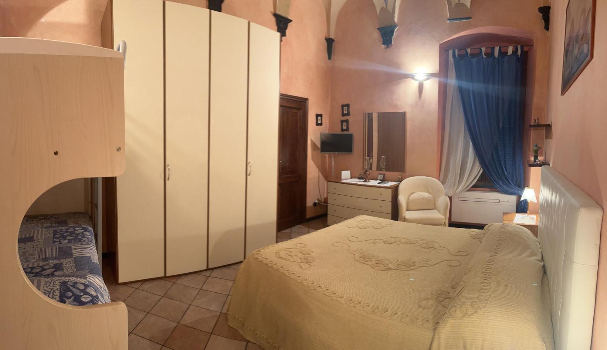 Casa Nives Apartment Imperia Ngoại thất bức ảnh